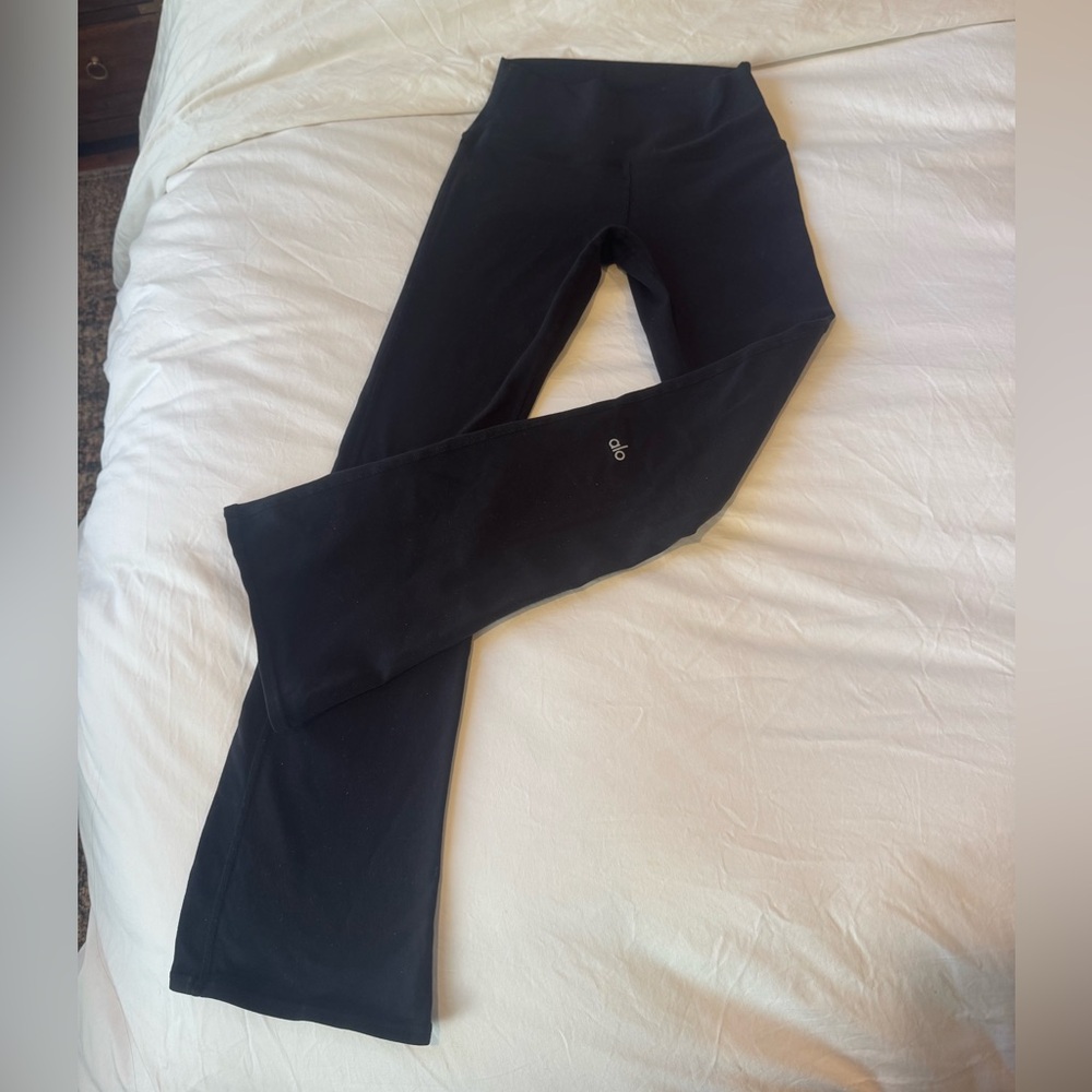 ALO Yoga Airbrush 7/8 Bootcut Legging